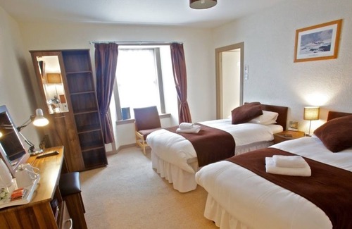Kirkwall House | St Ola Hotel