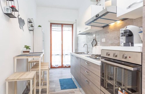 Quartiere XIII Aurelio Apartment | St Peter apartment with garage