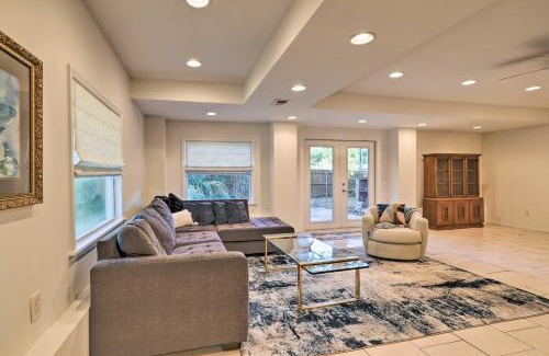 Coquina Key House | St Petersburg Hideaway with Fire Pit and Grill!