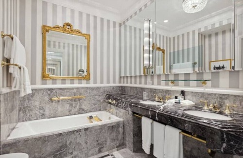 Central Park South Hotel | St. Regis Residence Club - 2 BR Suite. 5th Ave NYC