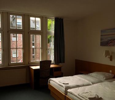 Werne Hotel | Stadthotel Kolpinghaus - Vier Ecken