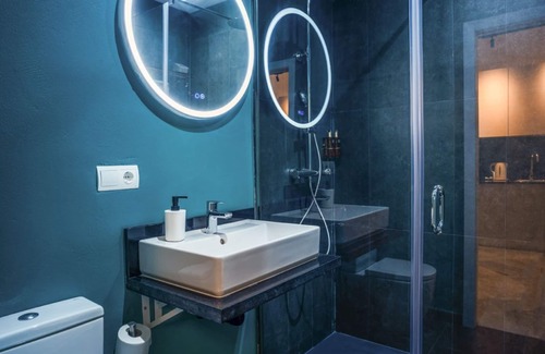 Alfalfa Apartment | Standard 2 bedroom ground floor apartment.