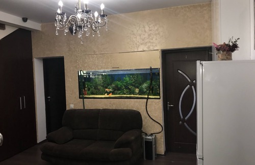 Bucharest House | STANDARD DOUBLE ROOM WITH PRIVATE BATHROOM - ROOM NR 2