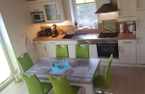 Eilsum House | Starboard - Great vacation home right on the water