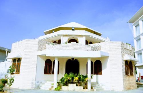Jaipur Resort | Stardom Resort Jaipur