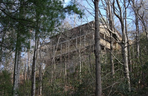 Lake Lure House | Stardust at Lake Lure, Rumbling Bald Resort-Relax and make memories!