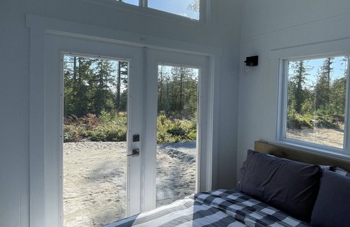 Roberts Creek Cabin | Stargazer & hikers paradise tiny house getaway on Big Sky Tiny Ranch