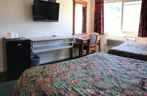 Winnetka Hotel | Starlight Inn Canoga Park