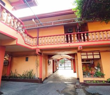 Laoag Hotel | starlight lodging house