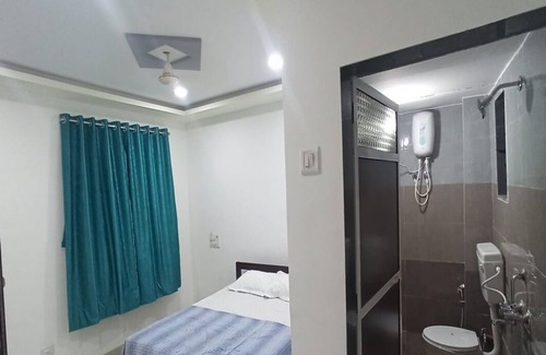 Chendhare Hotel | Starlight Resort