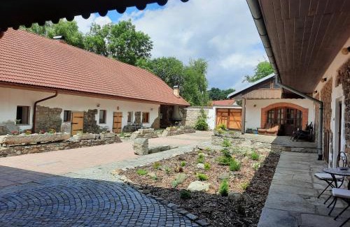 Castrov Apartment | Statek Ctiboř