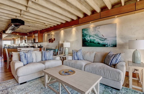 Wrightsville Beach House | Station One - TH9 - Oceanfront townhouse with community pool, tennis, beach