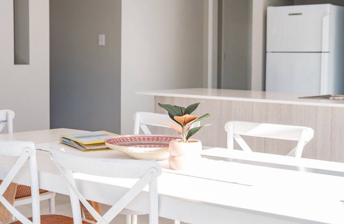 Umina Beach House | Stay 7, pay 5 these school holididays- beach/cafes