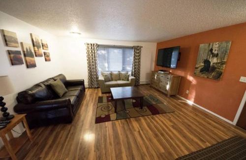 Downtown Anchorage Apartment | Stay Anchorage! Furnished Two Bedroom Apartments With High Speed WiFi
