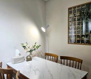 Wonhyoro-dong Apartment | Stay Aurora#All the background locations featured in K-pop Demon Hunters are easily accessible within 15 to 30 minutes by public transportation