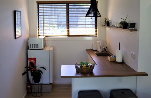 Carrara Apartment | "Stay in Carrara" Cozy. Private guesthouse not sharehouse. n