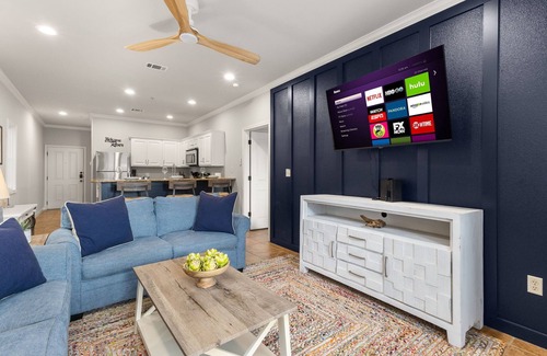 Gruene Condo | Stay in Gruene | Close to River, Gruene Hall +Pool