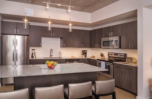 Civic District Hotel | Stay In Luxury @Worldmark Austin For SXSW 2023! - Deluxe StudioA