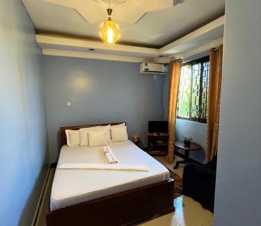Dar es Salaam Cabin | Stay In Style Lodge