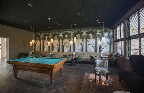 Deurne Hotel | Stay in the Heart of Nature With Comfort All Around! Onsite Dining, Free Parking