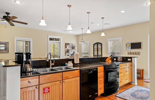 Seacrest Cottage | Stay near Alys Beach, enjoy your 3-bedroom cottage