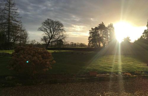 Wimborne Apartment | Stay on the grounds of this beautiful Manor house