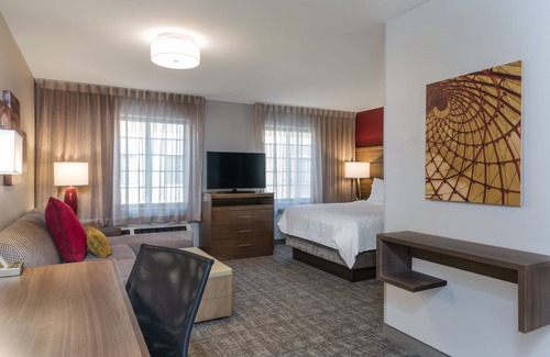 Midtown Anchorage Hotel | Staybridge Suites Anchorage by IHG