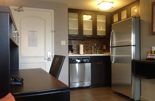 Central Hamilton Hotel | Staybridge Suites Hamilton Downtown by IHG