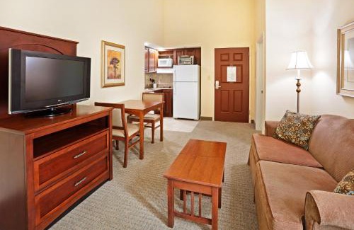Oak Ridge Hotel | Staybridge Suites-Knoxville Oak Ridge by IHG