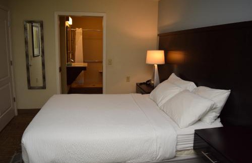 Liverpool Hotel | Staybridge Suites Syracuse Liverpool by IHG