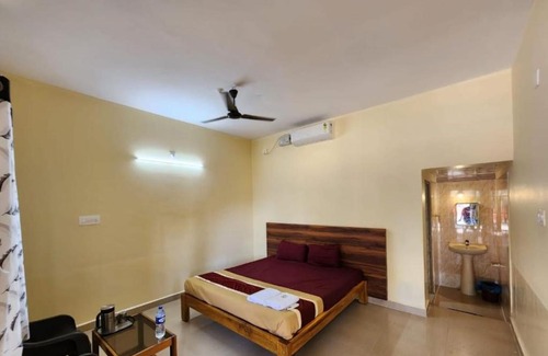 Murudeshwara Hotel | STAYMAKER Murdeshwar Beach House