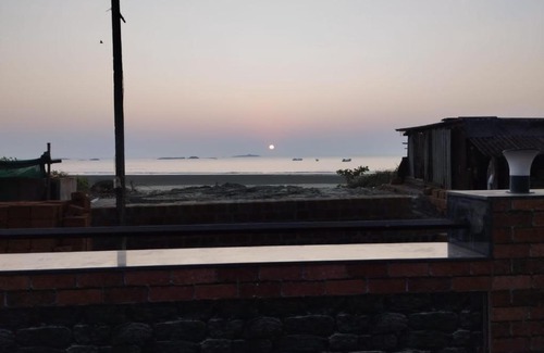 Murudeshwara Hotel | STAYMAKER Murdeshwar Beach House