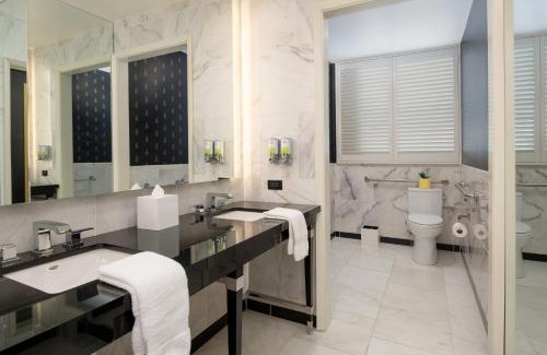 Theater District Hotel | Staypineapple, An Elegant Hotel, Union Square