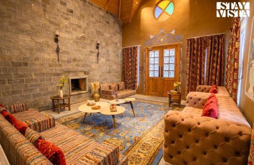 Srinagar Villa | StayVista at Frozen Fall at Dewdrop Cottages with BBQ & Bonfire