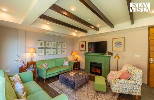 Shimla Villa | StayVista at Grove - Elysium Estate with Hill View, Lawn