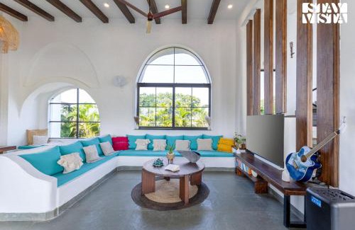 Rau Villa | StayVista at Lotus by the lake with Pool, BBQ & Lawn