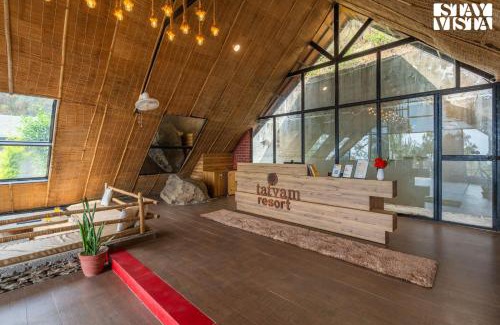 Lansdowne Resort | StayVista at tatvam-Mountain views & EV Station