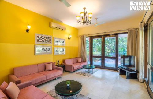 Bhiwadi Villa | StayVista at The Manvi Estate - Pool, WiFi & Bonfire