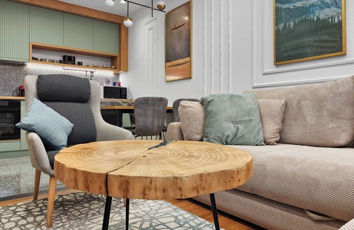 Kolasin Apartment | Step Into a World of Pure Comfort–Where Every Moment Feels Like Home,But Better!