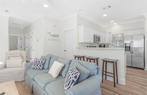 Seacrest House | Steps from Pool ! Walk or Bike to Beach! Stunning 3BR Home! ~ Turtle Crossing on