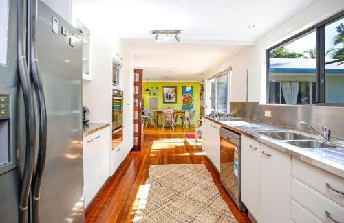 Machans Beach House | Steps to Sand Machans Beach