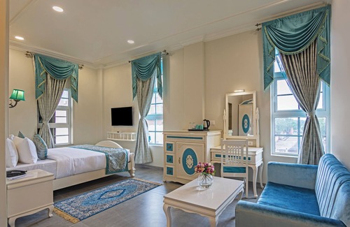 Waghoriya Hotel | Sterling Aatapi Wonderland Vadodra