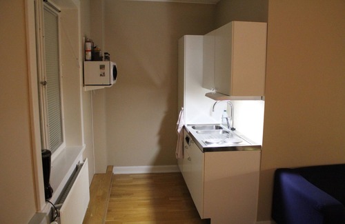 Farosund House | STF Östra Flygeln Bunge Vandrarhem