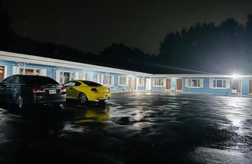 Woodstock Hotel | Stiles Motel Hill View