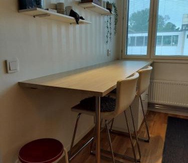 Mariehamn Apartment | Stilren etta nära natur och centrum