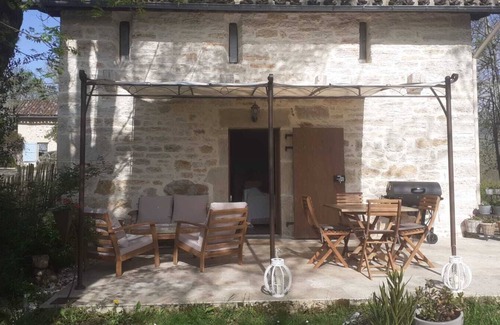 Saint-Antonin Noble Val House | Stone house, splendid view, 5 min from St Antonin-Noble-Val and the river!