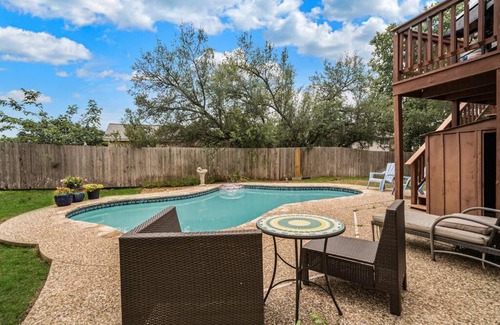 Stone Oak House | Stone Oak Oasis with Private Pool and Grill!