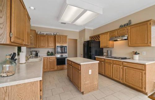 Stone Oak House | Stone Oak Oasis with Private Pool and Grill!