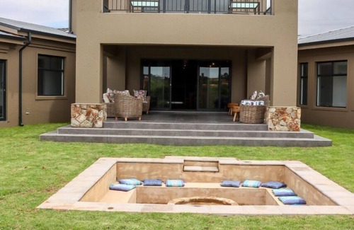 Muldersdrift House | Stone's Throw Manor