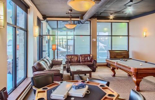 Big White Ski Resort Apartment | Stonegate Resort Unit C304